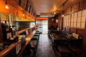 もんじゃいち店内