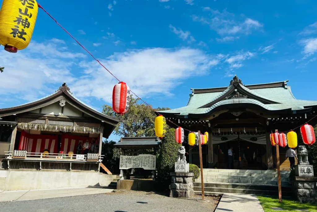 片倉杉山神社