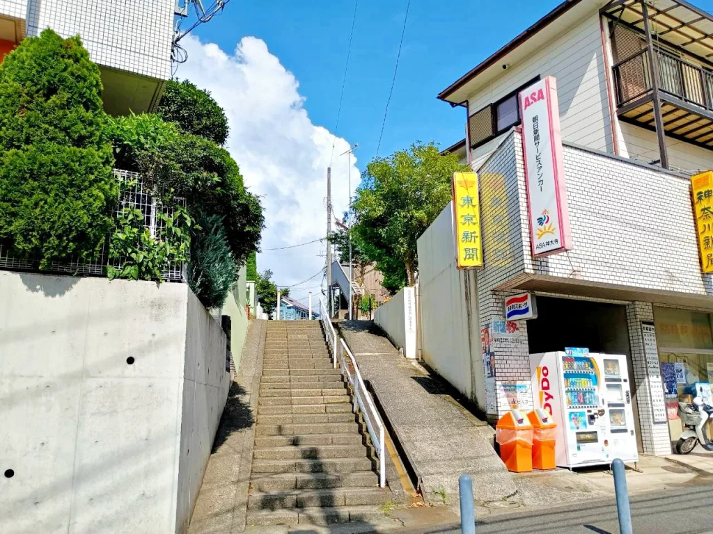 のろ猫の坂みち探訪記の風景